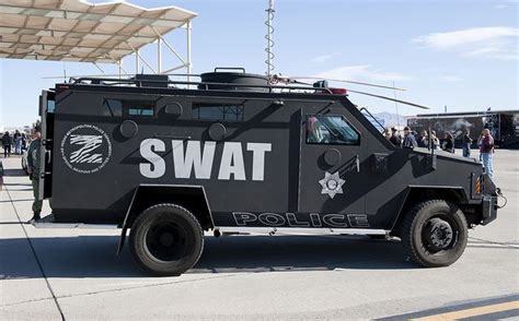 SWAT Truck. | Police truck, Swat police, Police cars