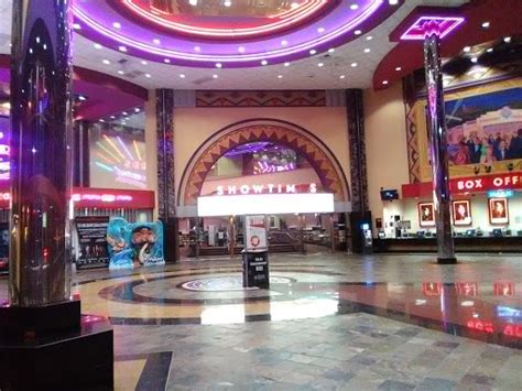 Movie Theater «Edwards Fairfield 16 & IMAX», reviews and photos, 1549 Gateway Blvd, Fairfield ...