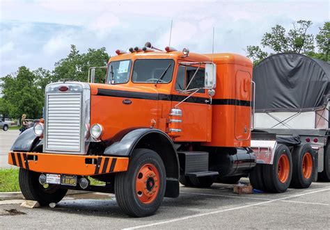 Peterbilt Semi Tractor Taken At The Aths American Truck H Flickr