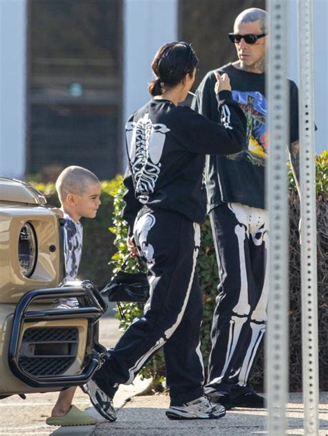 Kourtney Kardashian & Travis Barker’s Kids: Photos – Hollywood Life