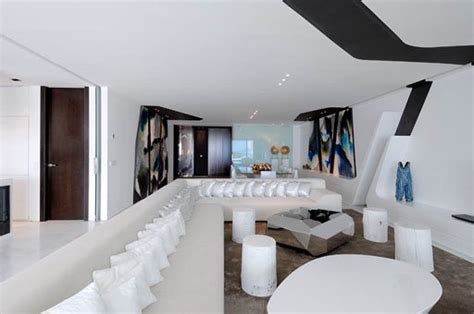 Ultra Modern House Interior