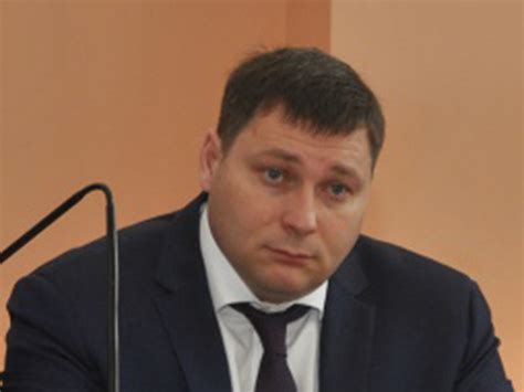 NEWSru.com :: Замглавы Оренбурга задержан при получении взятки в два ...