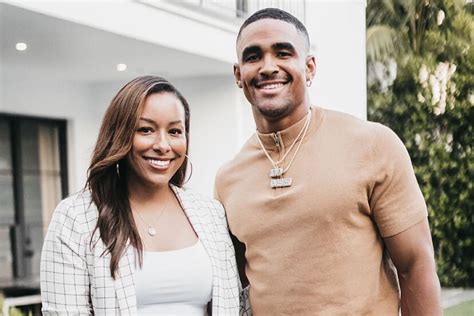 Love Takes Flight Eagles Star Jalen Hurts Ties The Knot With