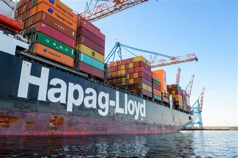 Hapag Lloyd Orders 24 Newbuild Boxships