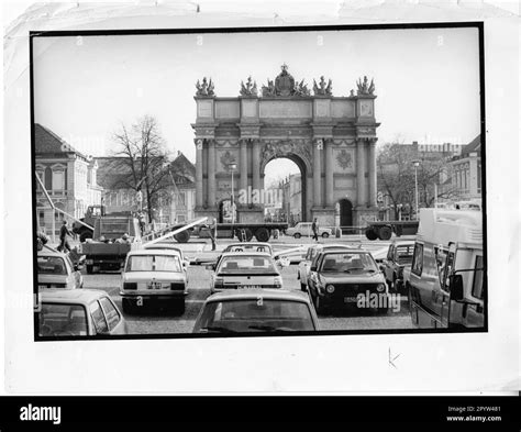 Brandenburg gate luisenplatz Black and White Stock Photos & Images - Alamy