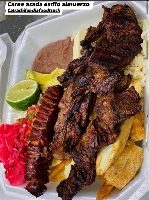 catrachilandia food truck 1
