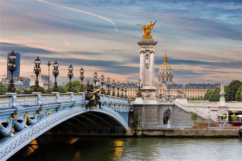 8 Prettiest Bridges In Paris Linda On The Run