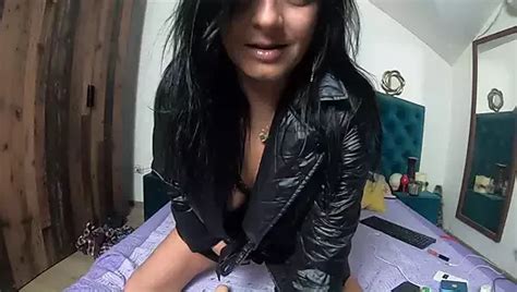 Milfycalla Masturbating Pussy Playing And Dirty Talking While Wearing