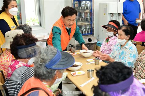 아름다운 동행봉사단 ‘사랑의 짜장면전달