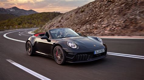 Porsche Reveals A New Hybrid 911 As More Consumers Embrace Hybrids Over Electric Vehicles Cnn