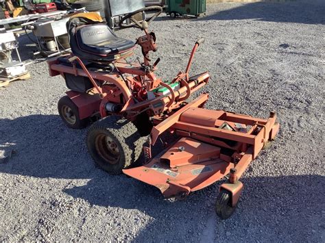 Gravely Promaster Front Deck Lawn Mower Bigiron Auctions