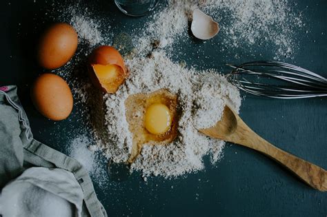 Comment séparer les blancs d œufs des jaunes d œufs Délicieuse Cuisine