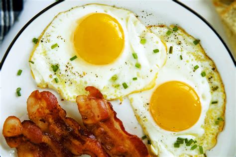 Fried Eggs Perfect Yolks Every Time The Anthony Kitchen