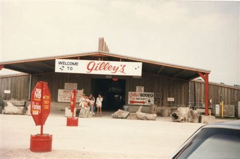 Gilley's in Texas July 1984 | Texas places, Texas forever, Urban cowboy