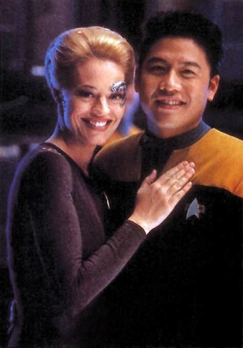 Behind The Scenes Trekcore Star Trek Voyager Screencaps Star Trek Voyager Star Trek