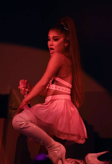 Ariana Grande Performs At Her Sweetener World Tour At O2 Arena In London 08 17 2019 Hawtcelebs