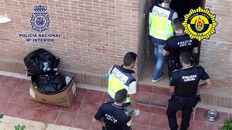 La Policía Nacional Y La Policía Local De Elche Detienen A Cinco