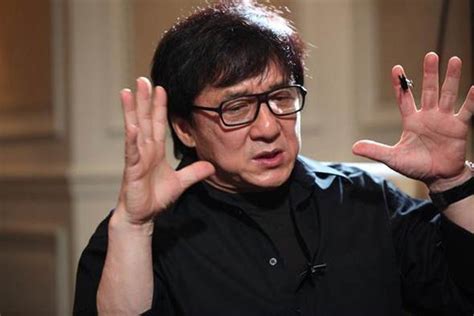 Kinh khủng khi diễn mà hot girl chỉ đọc Tuổi Trẻ Online