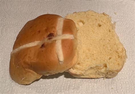 FOODSTUFF FINDS Hot Cross Buns White Chocolate And Lemon Waitrose By Cinabar
