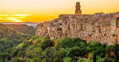 hill towns medieval villages  tuscany