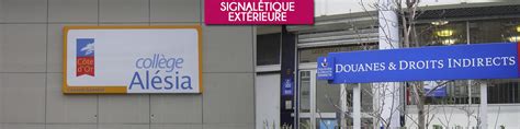 Ailax Enseignes marquages adhésifs accessibilité totem led