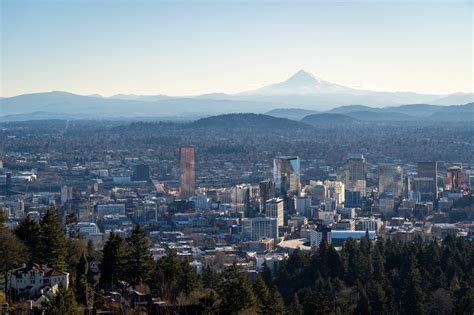 12 Incredibly Cool Hotels in Portland to Book Now (2024)