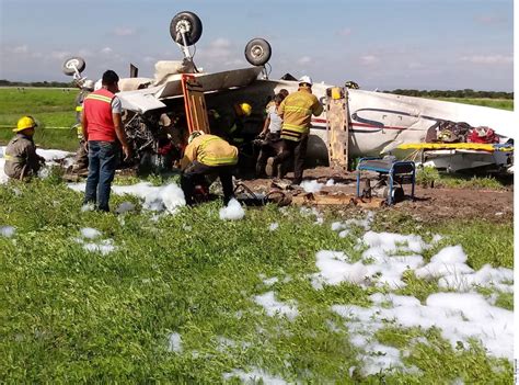 Un Muerto Y Varios Heridos Tras Desplomarse Una Avioneta En El Norte De