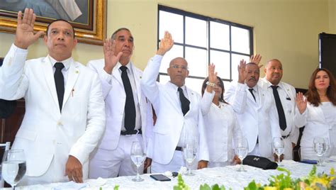 Juramentan Nuevas Autoridades Municipales De San Francisco De Macoris