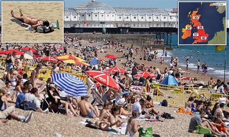 Brits Enjoy Sun Before It S Too Hot Temperatures To Hit 80F Today Bournemouth Beach Wales