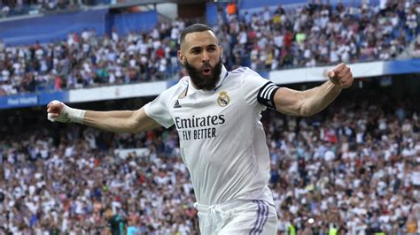 Karim Benzema Becomes The Fourth Top Scorer In The History Of The