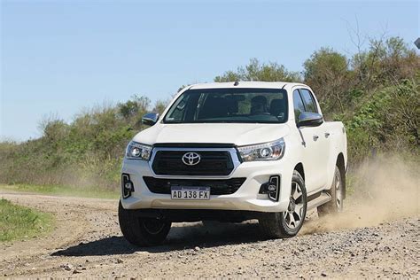 Toyota Hilux Srx X Mt