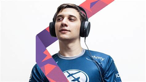 Arteezy Dota