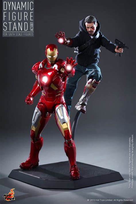 Hot Toys ACS Dynamic Figure Stand Hot Toys Complete Checklist
