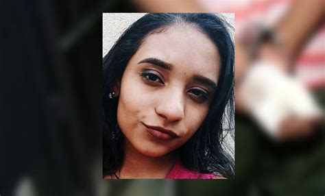 Absurdo Jovem Morta A Facadas Pelo Pr Prio Irm O Ap S Briga Por