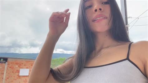 Dancing Naked Moving The Ass And Opening It For You Big Ass Twerking Xxx Videos Porno