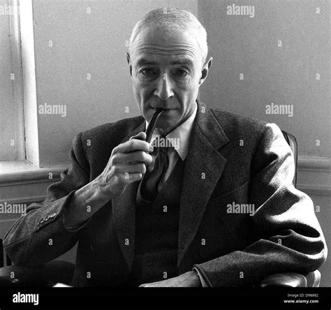 Robert Oppenheimer Hi Res Stock Photography And Images Alamy