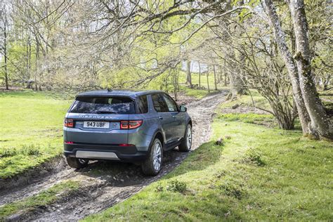 2020 Land Rover Discovery Sport Gets Mild-Hybrid System From Range ...