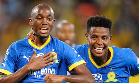 How Peter Shalulile Maintains Top Form Explains Sundowns Legend