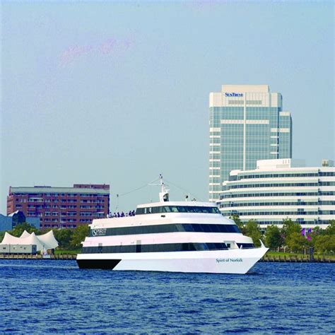 Norfolk: Buffet Dinner Cruise | GetYourGuide