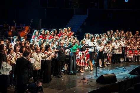 Peste De Copii Din Corurile Cantus Mundi Au C Ntat Pentru Ora