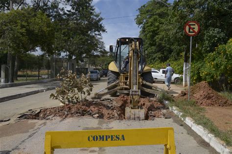 Prefeitura aciona a Compesa para realizar intervenção em tubulação que