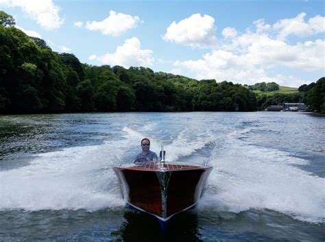 Chris Craft Barrelback 19 Runabout