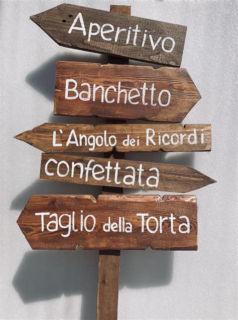 Cartelli Direzione In Legno Per Matrimonio Ed Eventi Personalizzati E