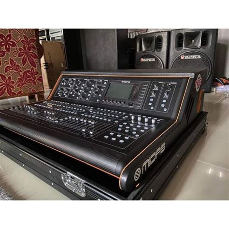 Jual Hardcase Digital Mixer Midas M32 Live Flightcase Mixer Digital