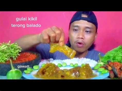 Makan Gulai Kikil Terong Balado Sambal Terasi Lalapan Bunga Pepaya Pete