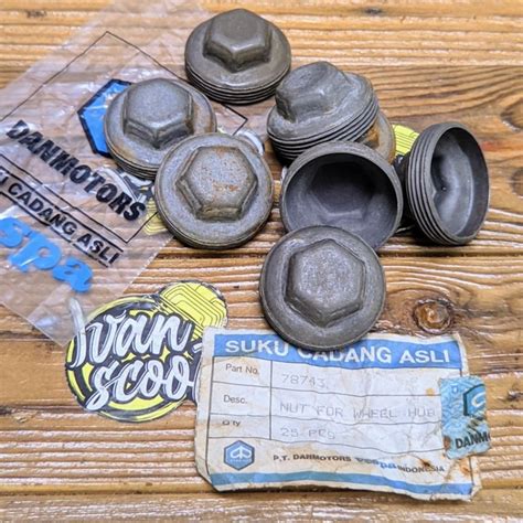 Jual Mur Tutup As Roda Depan Vespa Super Sprint Bagian Kanan Original