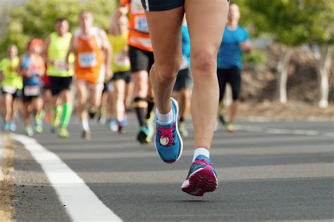 Marathon running Five tips from a knee surgeon - Chris Bailey Orthopaedics