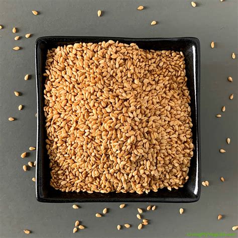 How To Toast Sesame Seeds In Oven And On Stovetop Living My Veg Life