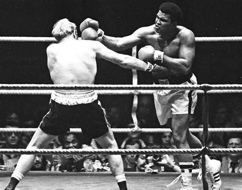 FACTBOX - Key fights in the boxing career of Muhammad Ali