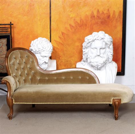 A guide to antique sofa styles for your home